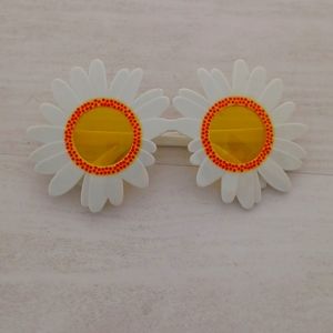 Billabong sunflower glasses